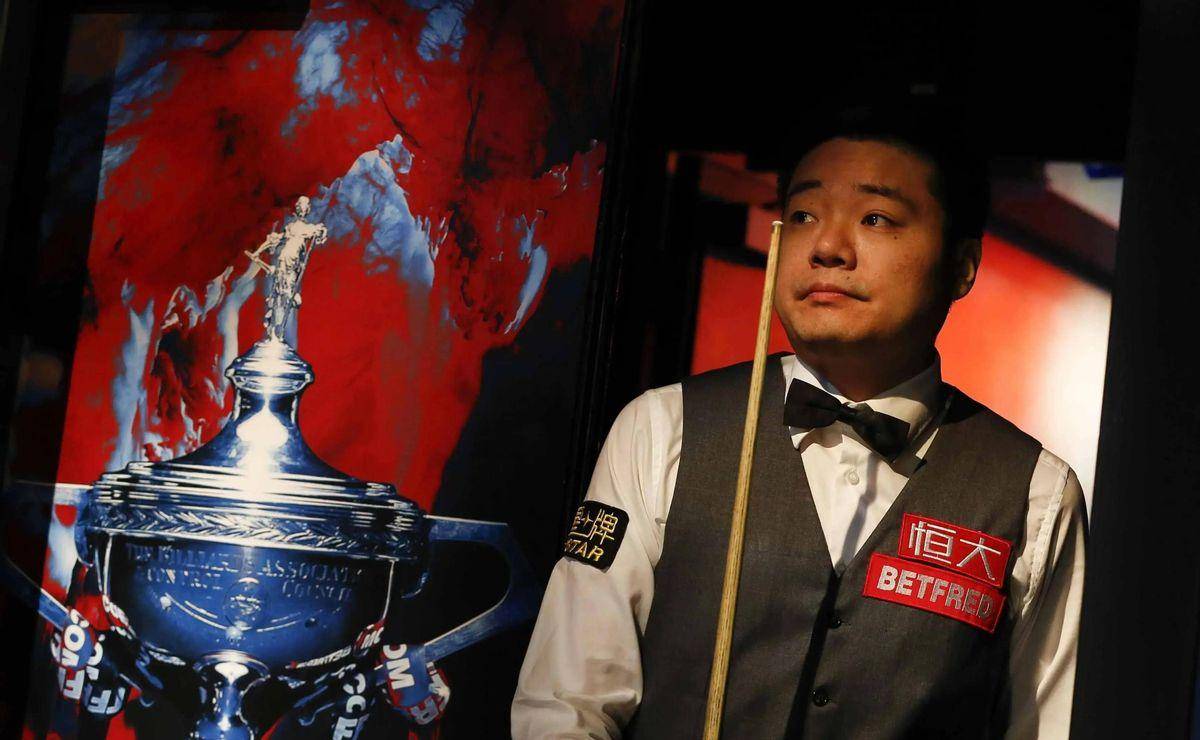 九游体育下载-穆古鲁扎迎来二十赛季出色发挥，SKT观众热烈欢呼！-九游体育下载